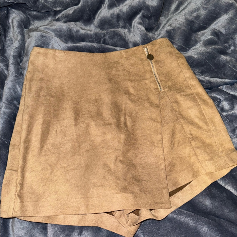 Fabric suede skort - skirt shorts